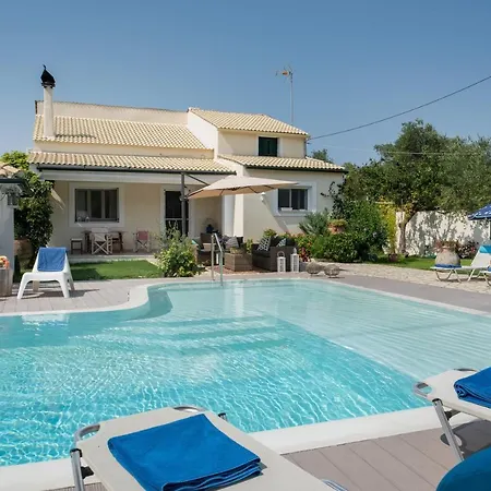 Βίλα Corfu Linea Λίνια